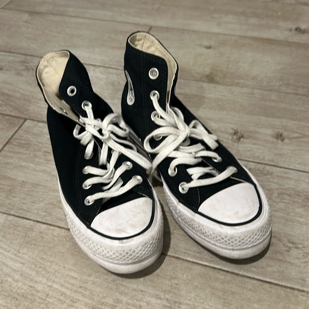 CONVERSE Chuck Taylor All Star Lift Platform Womens High Top Shoes